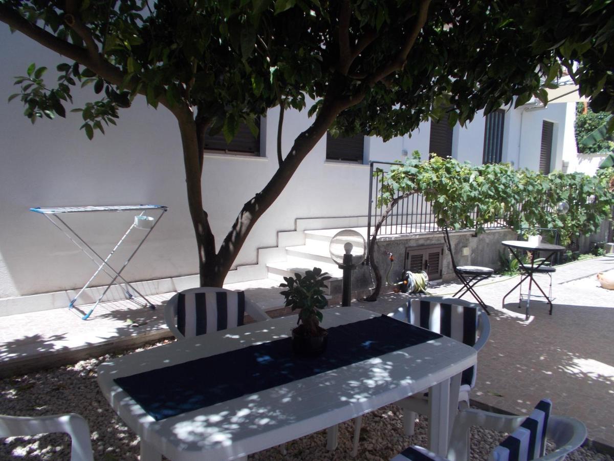 Villa Il Melograno Таормина Екстериор снимка